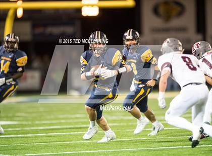 Thumbnail 2 in Wynne vs Morrilton (AHSAA 5A 1st Round) photogallery.