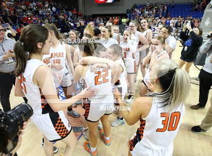 Thumbnail 3 in Dover vs. Lamar (AAA 3A State Final) photogallery.