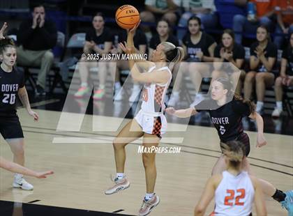 Thumbnail 1 in Dover vs. Lamar (AAA 3A State Final) photogallery.
