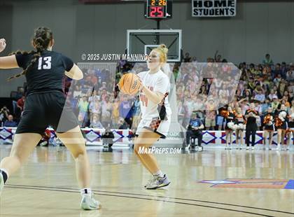 Thumbnail 1 in Dover vs. Lamar (AAA 3A State Final) photogallery.