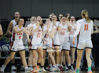 Thumbnail 1 in Dover vs. Lamar (AAA 3A State Final) photogallery.