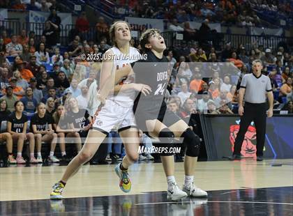 Thumbnail 2 in Dover vs. Lamar (AAA 3A State Final) photogallery.