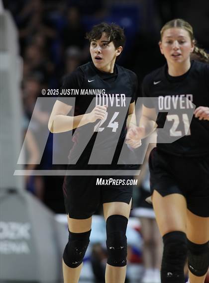 Thumbnail 1 in Dover vs. Lamar (AAA 3A State Final) photogallery.