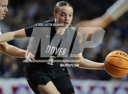 Thumbnail 2 in Dover vs. Lamar (AAA 3A State Final) photogallery.