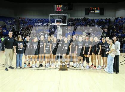 Thumbnail 3 in Dover vs. Lamar (AAA 3A State Final) photogallery.