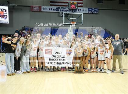 Thumbnail 1 in Dover vs. Lamar (AAA 3A State Final) photogallery.