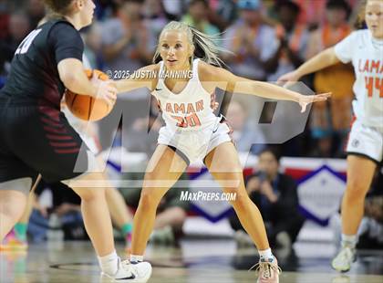 Thumbnail 2 in Dover vs. Lamar (AAA 3A State Final) photogallery.