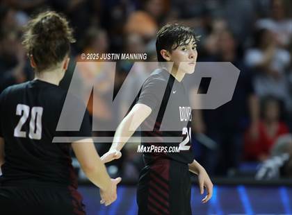 Thumbnail 2 in Dover vs. Lamar (AAA 3A State Final) photogallery.