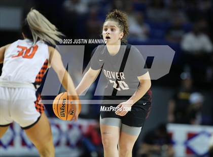 Thumbnail 2 in Dover vs. Lamar (AAA 3A State Final) photogallery.