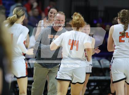 Thumbnail 1 in Dover vs. Lamar (AAA 3A State Final) photogallery.