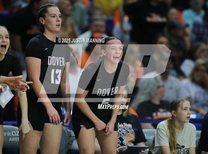 Thumbnail 2 in Dover vs. Lamar (AAA 3A State Final) photogallery.
