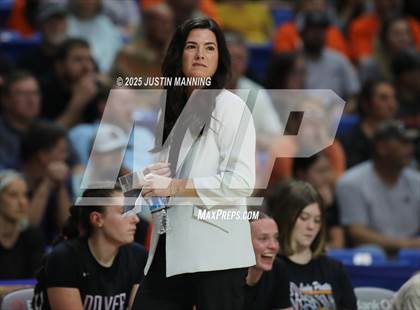 Thumbnail 1 in Dover vs. Lamar (AAA 3A State Final) photogallery.