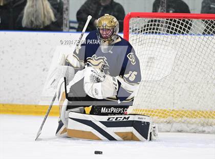 Thumbnail 3 in Notre Dame, Ffd vs. Northwest Catholic (CIAC D1 1st Round) photogallery.
