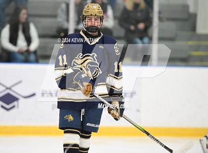 Thumbnail 3 in Notre Dame, Ffd vs. Northwest Catholic (CIAC D1 1st Round) photogallery.