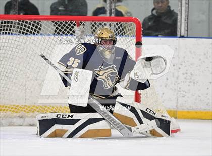 Thumbnail 3 in Notre Dame, Ffd vs. Northwest Catholic (CIAC D1 1st Round) photogallery.