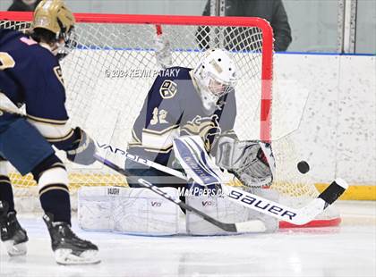 Thumbnail 2 in Notre Dame, Ffd vs. Northwest Catholic (CIAC D1 1st Round) photogallery.
