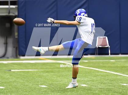 Thumbnail 1 in Northwest Christian vs. Fountain Hills (Kick-Off Classic) photogallery.