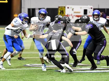 Thumbnail 2 in Northwest Christian vs. Fountain Hills (Kick-Off Classic) photogallery.