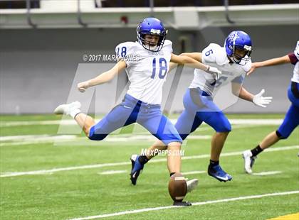 Thumbnail 2 in Northwest Christian vs. Fountain Hills (Kick-Off Classic) photogallery.