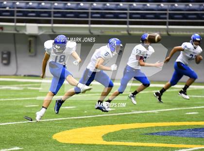 Thumbnail 2 in Northwest Christian vs. Fountain Hills (Kick-Off Classic) photogallery.