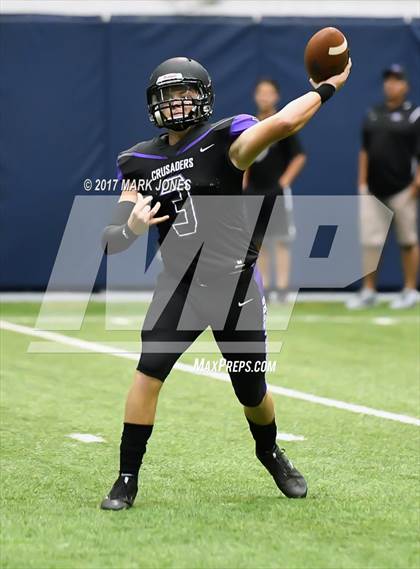 Thumbnail 3 in Northwest Christian vs. Fountain Hills (Kick-Off Classic) photogallery.