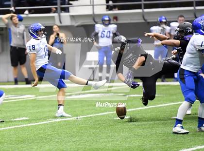 Thumbnail 2 in Northwest Christian vs. Fountain Hills (Kick-Off Classic) photogallery.