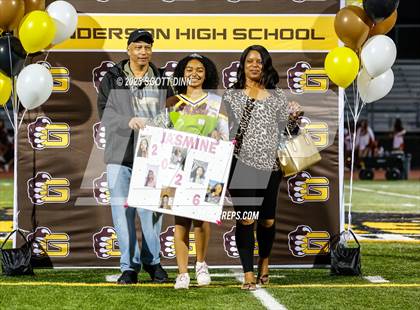 Thumbnail 1 in Willow Glen @ Gunderson photogallery.