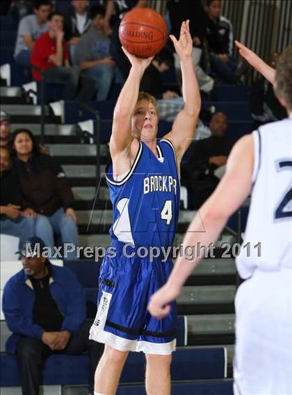 Thumbnail 3 in Brockport vs. Gates Chili photogallery.