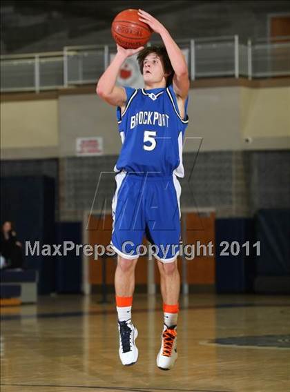 Thumbnail 3 in Brockport vs. Gates Chili photogallery.