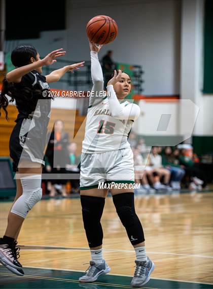 Thumbnail 2 in Donna North @ Harlingen South photogallery.