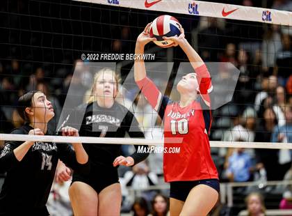 Thumbnail 1 in Aubrey vs. Randall (UIL 4A Final) photogallery.