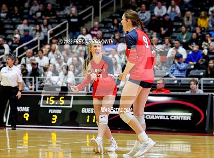 Thumbnail 2 in Aubrey vs. Randall (UIL 4A Final) photogallery.