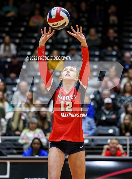 Thumbnail 1 in Aubrey vs. Randall (UIL 4A Final) photogallery.