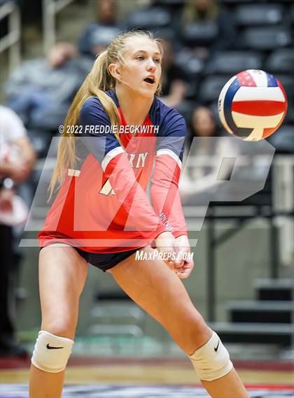 Thumbnail 2 in Aubrey vs. Randall (UIL 4A Final) photogallery.