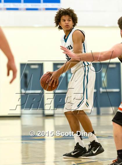 Thumbnail 3 in Los Gatos vs. Christopher (CIF CCS D2 Quarterfinal) photogallery.