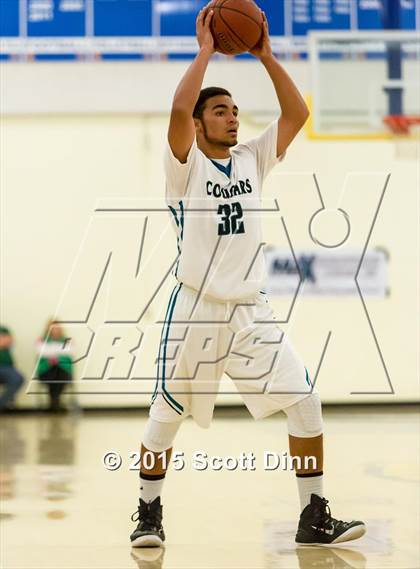 Thumbnail 2 in Los Gatos vs. Christopher (CIF CCS D2 Quarterfinal) photogallery.