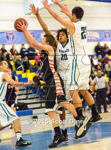 Thumbnail 2 in Los Gatos vs. Christopher (CIF CCS D2 Quarterfinal) photogallery.