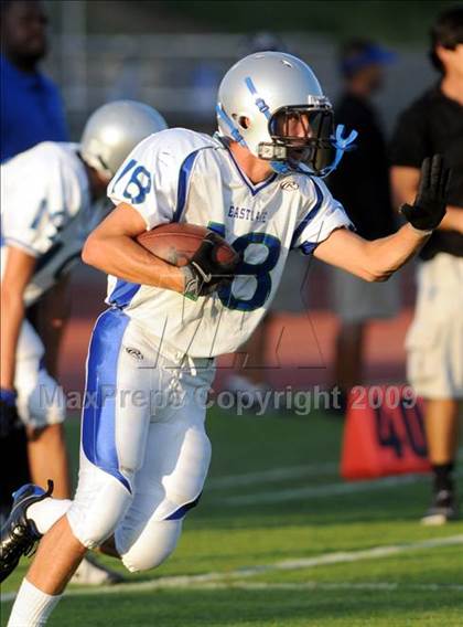 Thumbnail 3 in Eastlake @ Moorpark photogallery.