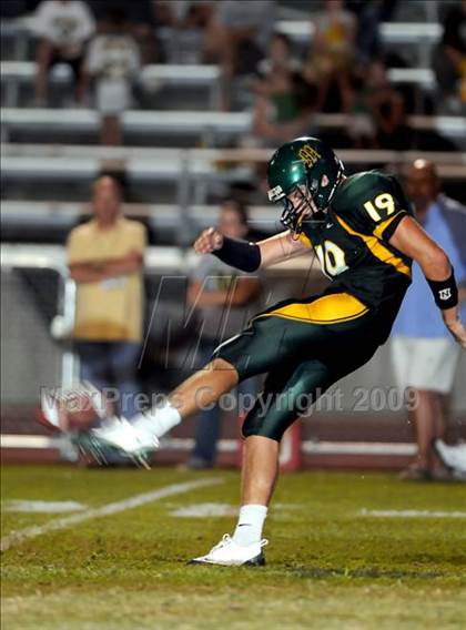 Thumbnail 1 in Eastlake @ Moorpark photogallery.