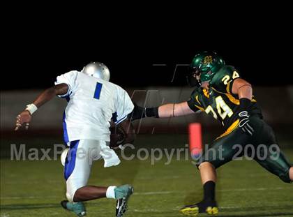 Thumbnail 3 in Eastlake @ Moorpark photogallery.