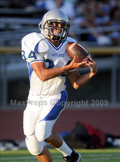 Thumbnail 3 in Eastlake @ Moorpark photogallery.