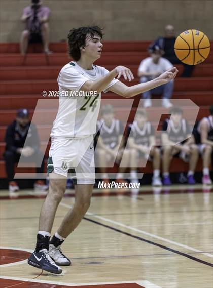 Thumbnail 1 in St. Monica vs. Palos Verdes photogallery.