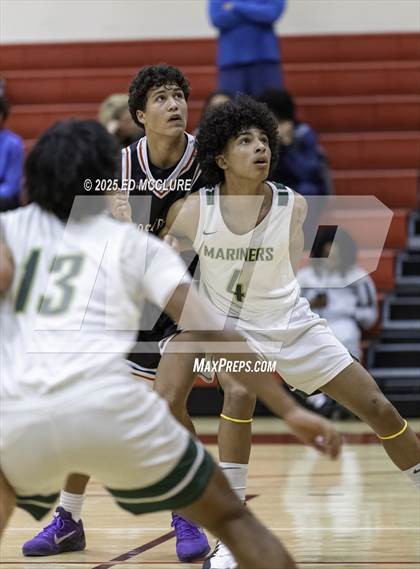 Thumbnail 2 in St. Monica vs. Palos Verdes photogallery.