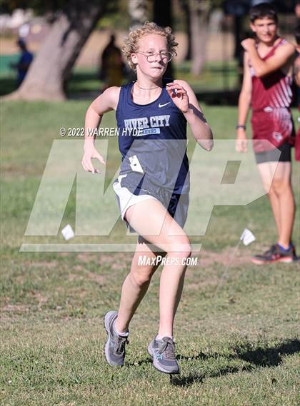 Thumbnail 1 in SJS Metro League Center Meet #1 photogallery.
