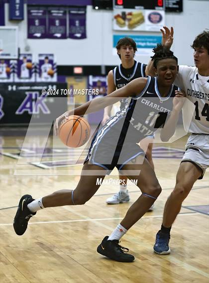 Thumbnail 2 in Charlotte Latin vs. Cuthbertson photogallery.