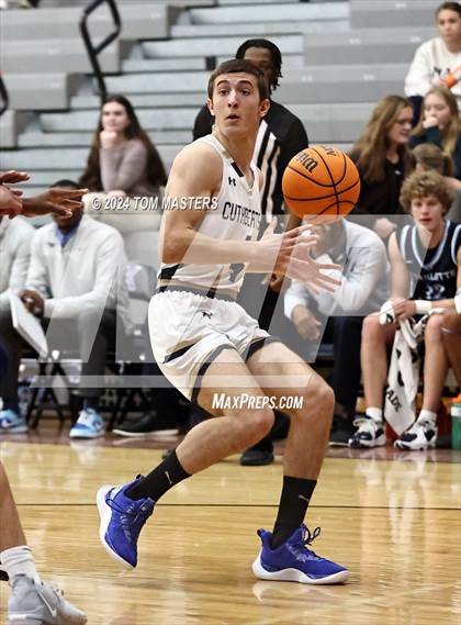 Thumbnail 3 in Charlotte Latin vs. Cuthbertson photogallery.
