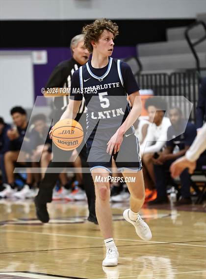 Thumbnail 2 in Charlotte Latin vs. Cuthbertson photogallery.