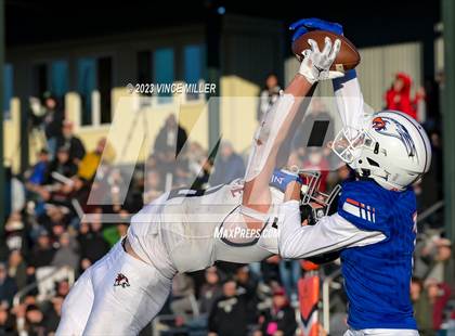 Thumbnail 3 in Eastlake @ Graham-Kapowsin (WIAA 4A Semifinal) photogallery.