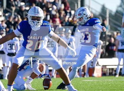 Thumbnail 3 in Eastlake @ Graham-Kapowsin (WIAA 4A Semifinal) photogallery.