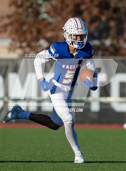 Thumbnail 2 in Eastlake @ Graham-Kapowsin (WIAA 4A Semifinal) photogallery.